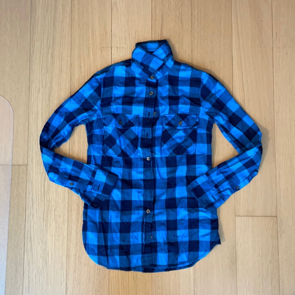 J.Crew plains blue button down shirt